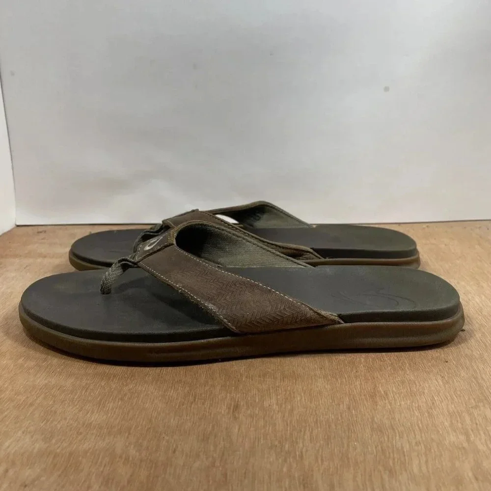 Olukai Ohana Flip Flop Mens size 9 Sandals Brown Slip On